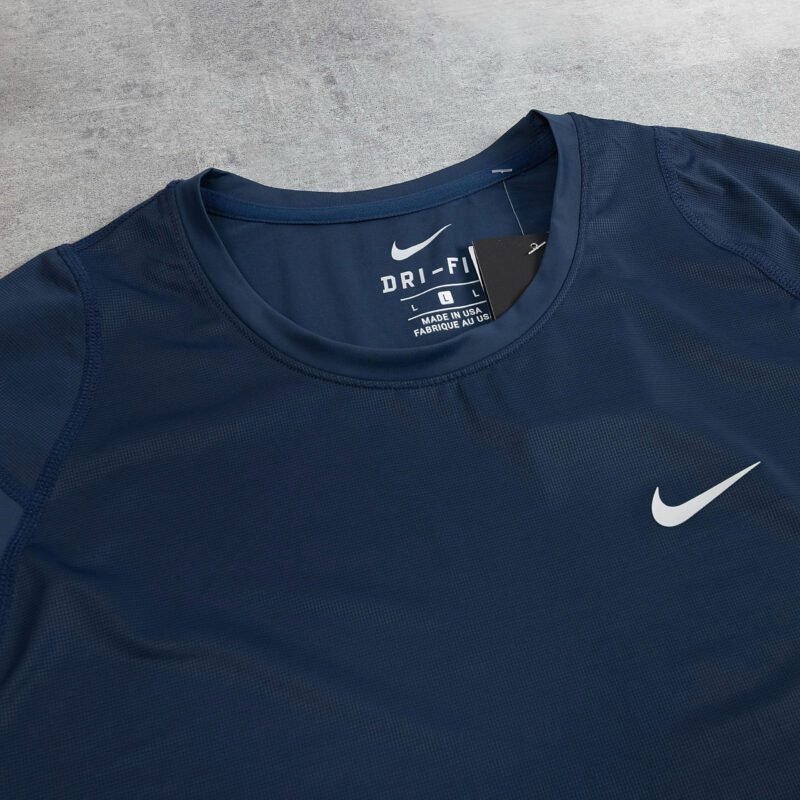 AT 0261 - NIKE - ÁO PHÔNG - Hình ảnh 2