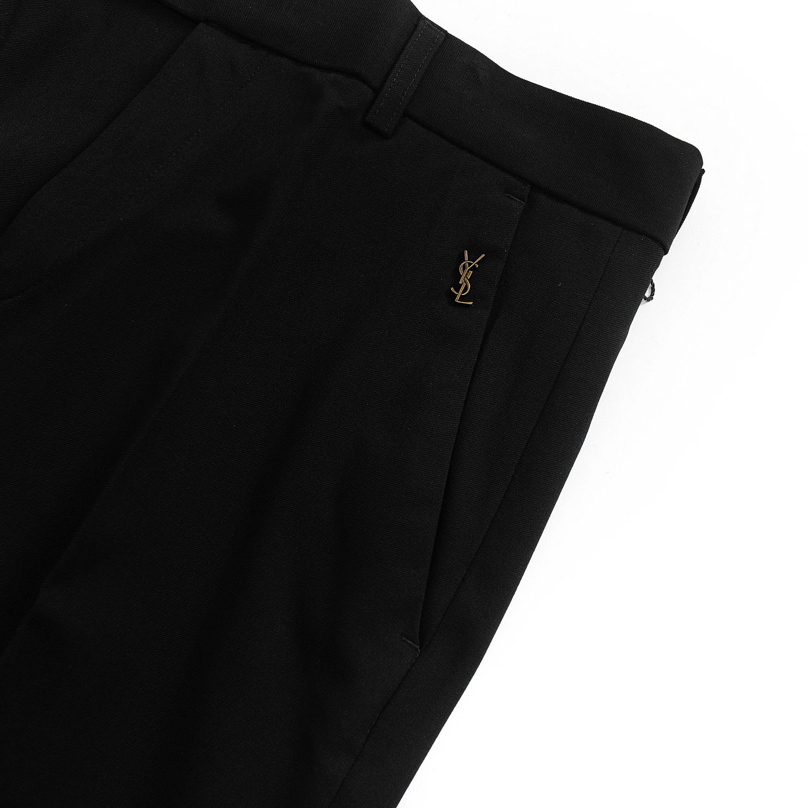 z6902651167115_8c9bcf4797fbb0fac87d1c66df4aba7b