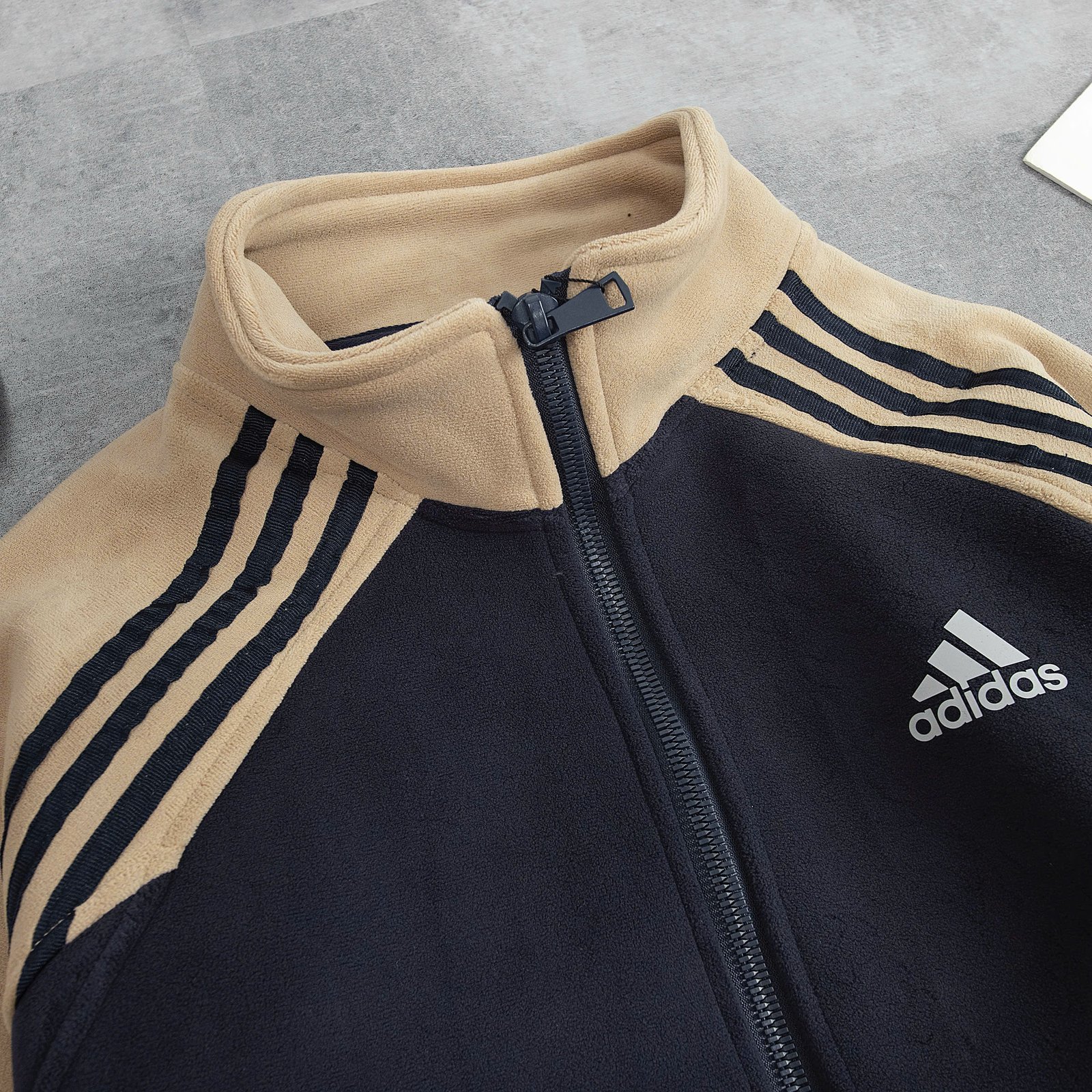 z7269525048493_cfbfc3cbb04294afdbadc9e2fd29c2af