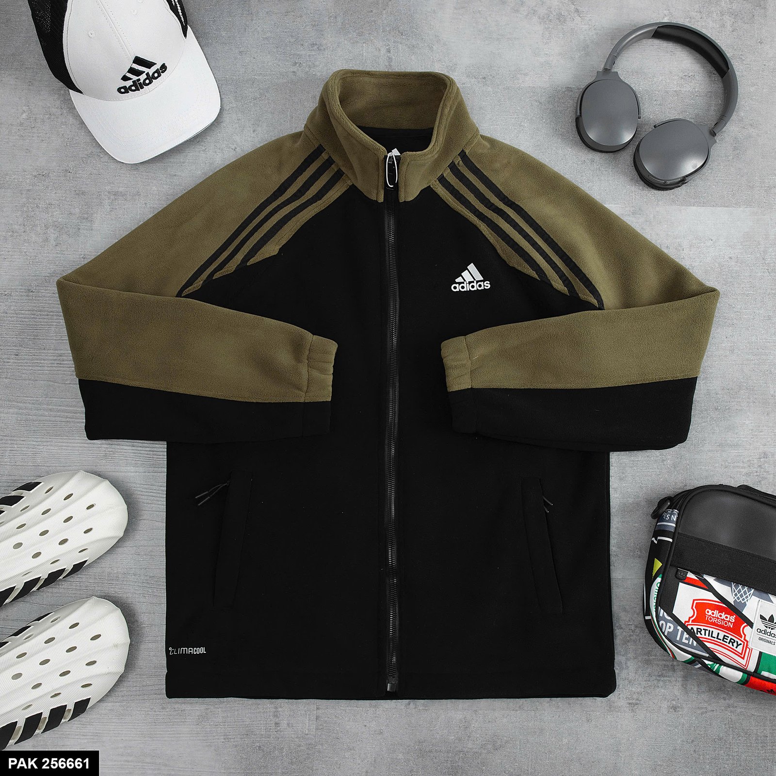 z7269525102912_dd50cdbb5c61a254f0c4ff124dce7a8b