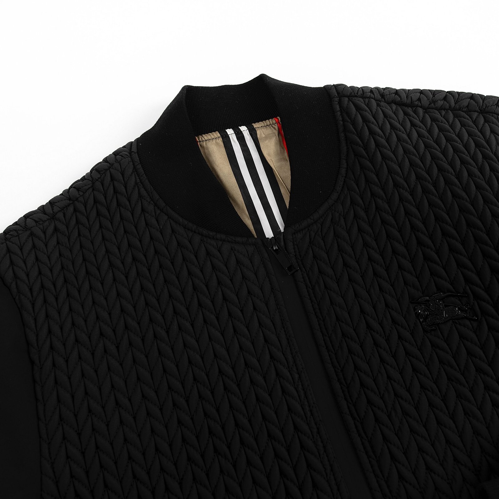 z7355125968283_5c950e74ba30a172ab69779ad601fcb1