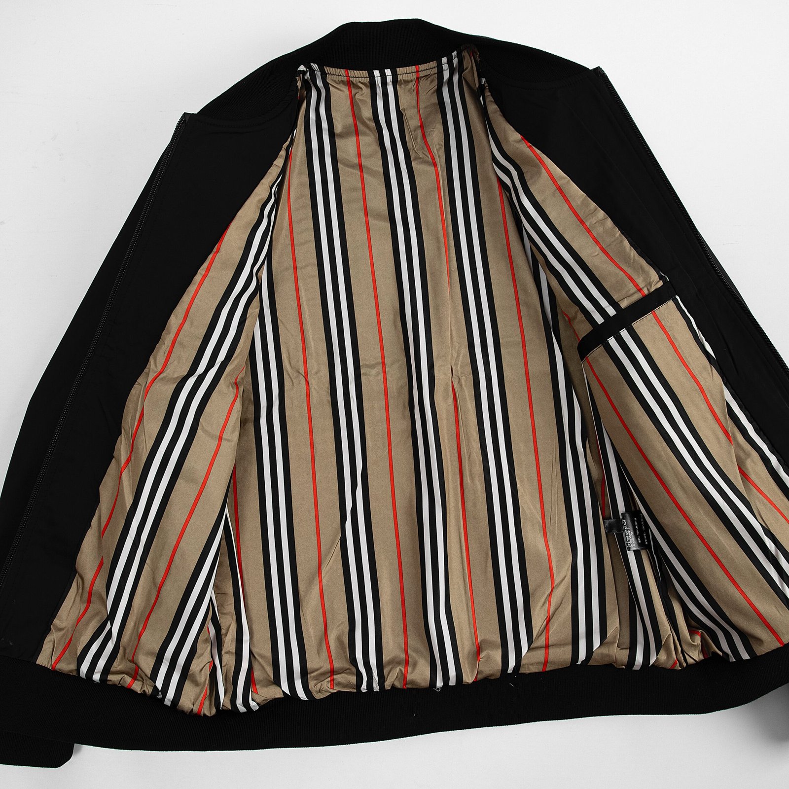 z7355126025131_76a245305f5df9cd5cae4641d87d9a75